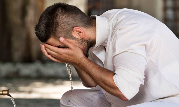 لمضمضة أثناء الوضوء