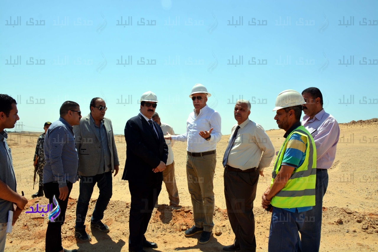 محافظ القليوبية يتفقد أرض المدفن الصحي الجديد بالعبور ..صور
