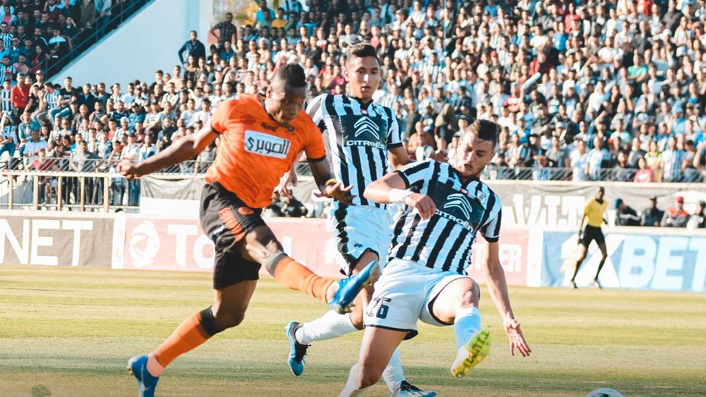 جانب من بماراة الصفاقسى ونهضة بركان المغربى