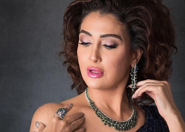 غادة عبد الرازق غادة عبد الرازق