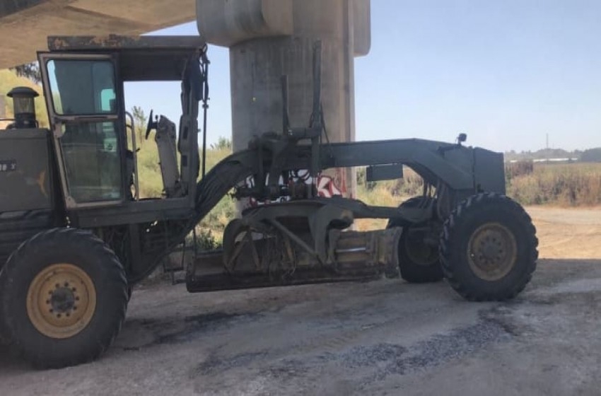 الاحتلال يبني سواتر رملية حول غزة