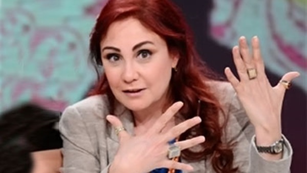 الفنانة شيرين