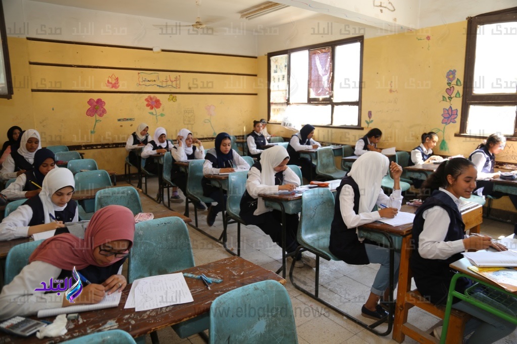 شبكة النت خارج نطاق الخدمة فى امتحانات الثانوى بقنا