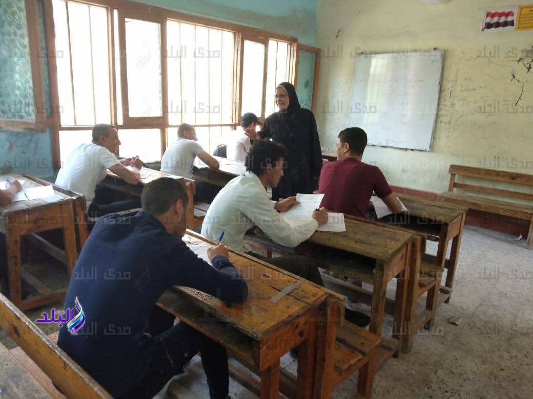 امتحانات اولى ثانوي