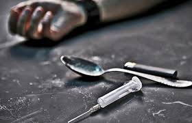 مصرع فتاة بسبب جرعة مخدرات اوفر دوس