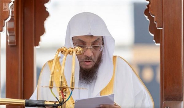 الشيخ الدكتور أسامة خياط إمام وخطيب الحرم المكي