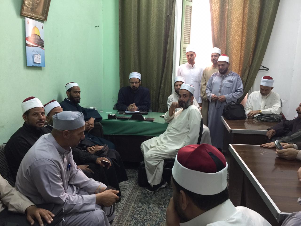 وكيل"أوقاف الإسكندرية يبحث سيطرة المديرية على المساجد وكيل"أوقاف الإسكندرية يبحث سيطرة المديرية على المساجد