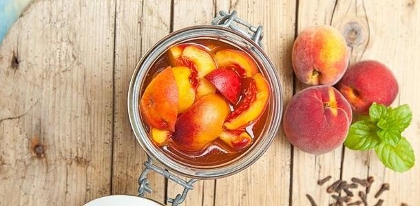 طريقة عمل كمبوت الخوخ