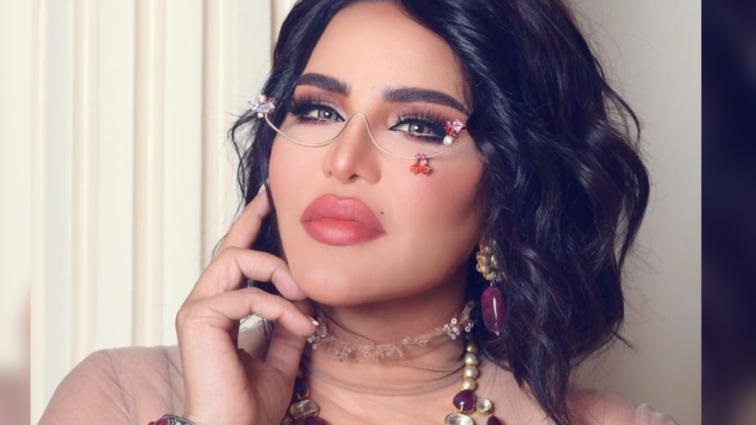 أحلام 