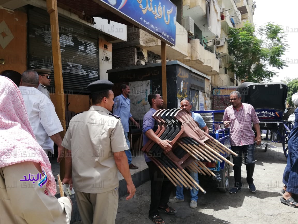 حملة مكبرة بمدينة أسوان لإزالة الإشغالات حملة مكبرة بمدينة أسوان لإزالة الإشغالات
