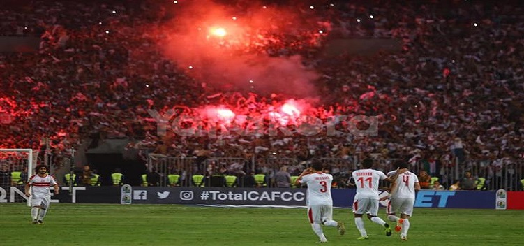 جماهير الزمالك فى مباراة النهائي