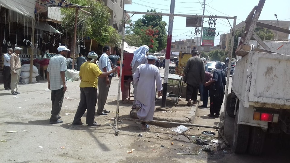 محافظ أسيوط يوجه بتكثيف حملات النظافة وإزالة الاشغالات محافظ أسيوط يوجه بتكثيف حملات النظافة وإزالة الاشغالات
