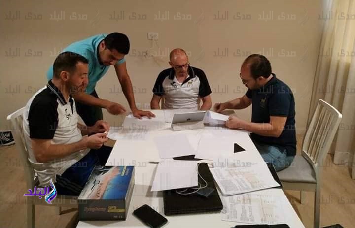 أثناء التوقيع أثناء التوقيع