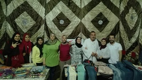 حب الوطن يواصل العطاء بتوزيع ملابس العيد لأكثر من 300 أسرة حب الوطن يواصل العطاء بتوزيع ملابس العيد لأكثر من 300 أسرة