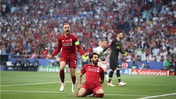 احتفال محمد صلاح