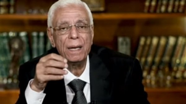 الدكتور حسام موافي، أستاذ طب الحالات الحرجة بقصر العيني