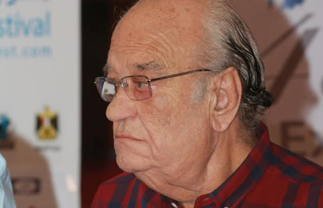حسن حسنى 