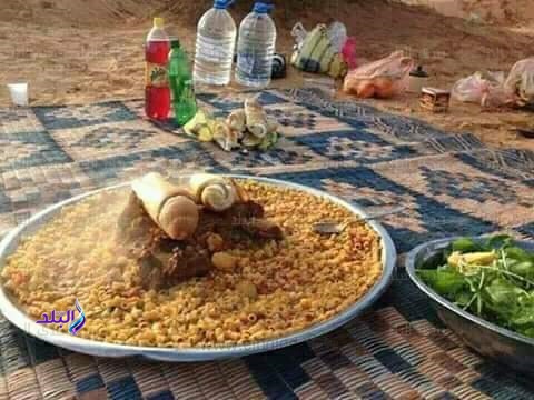 الزردة" في الصحراء الإفطار المفضل في اواخر رمضان 