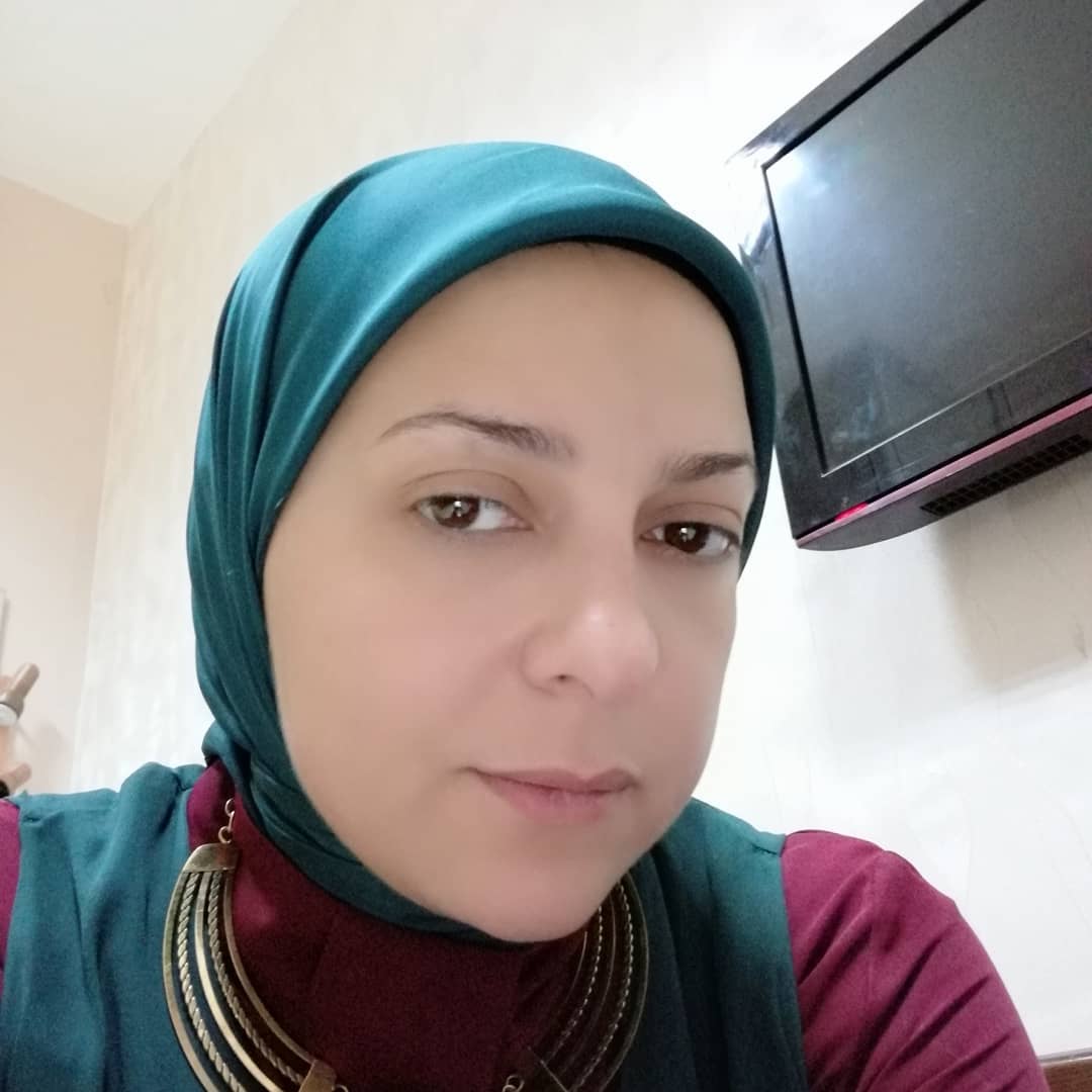 دعاء فاروق بدون مكياج دعاء فاروق بدون مكياج