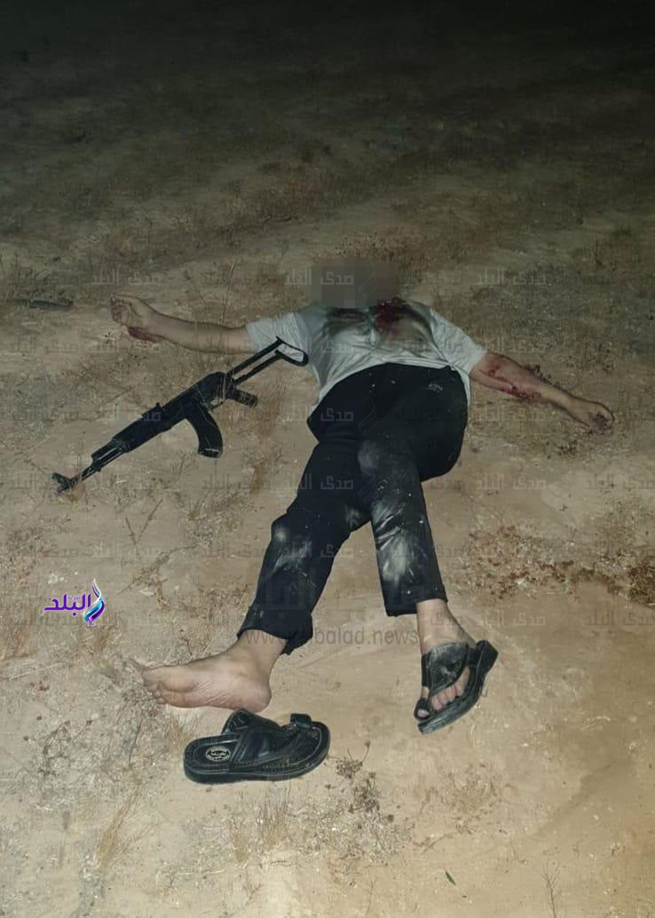 القضاء على 8 إرهابيين من منفذي حادث كمين العريش القضاء على 8 إرهابيين من منفذي حادث كمين العريش