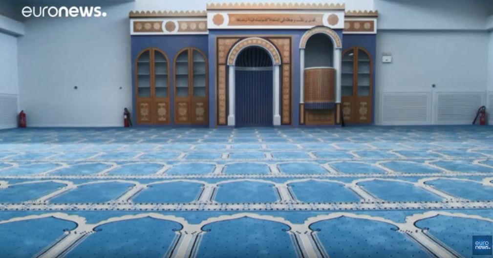 مسجد باليونان 