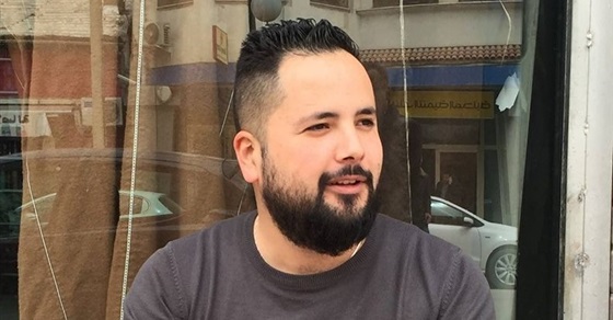 عابد بشير خليل الصحفى الجزائرى بجريدة الهداف الرياضية
