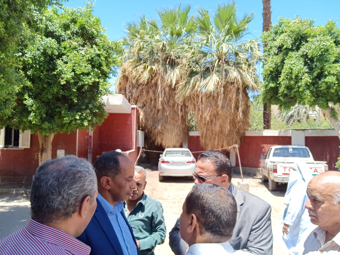 إحالة ٤٧ طبيب وممرض بمستشفى قوص المركزي للتحقيق إحالة ٤٧ طبيب وممرض بمستشفى قوص المركزي للتحقيق