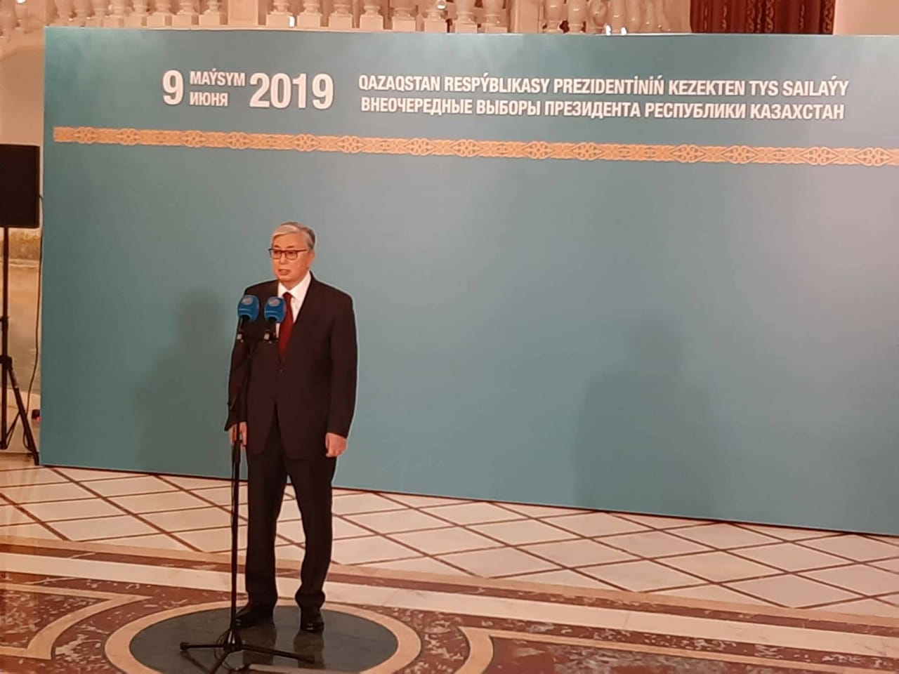  قاسم جومارت توكاييف الرئيس المؤقت لجمهورية كازاخستان