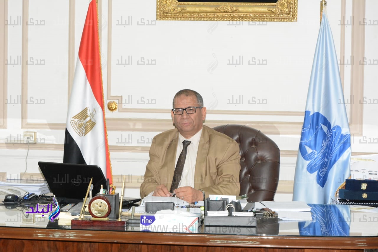 الدكتور أحمد الشربيني عميد كلية الآداب - جامعة القاهرة