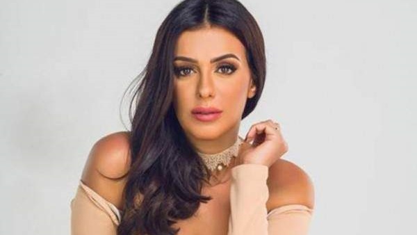 إنجى المقدم إنجى المقدم