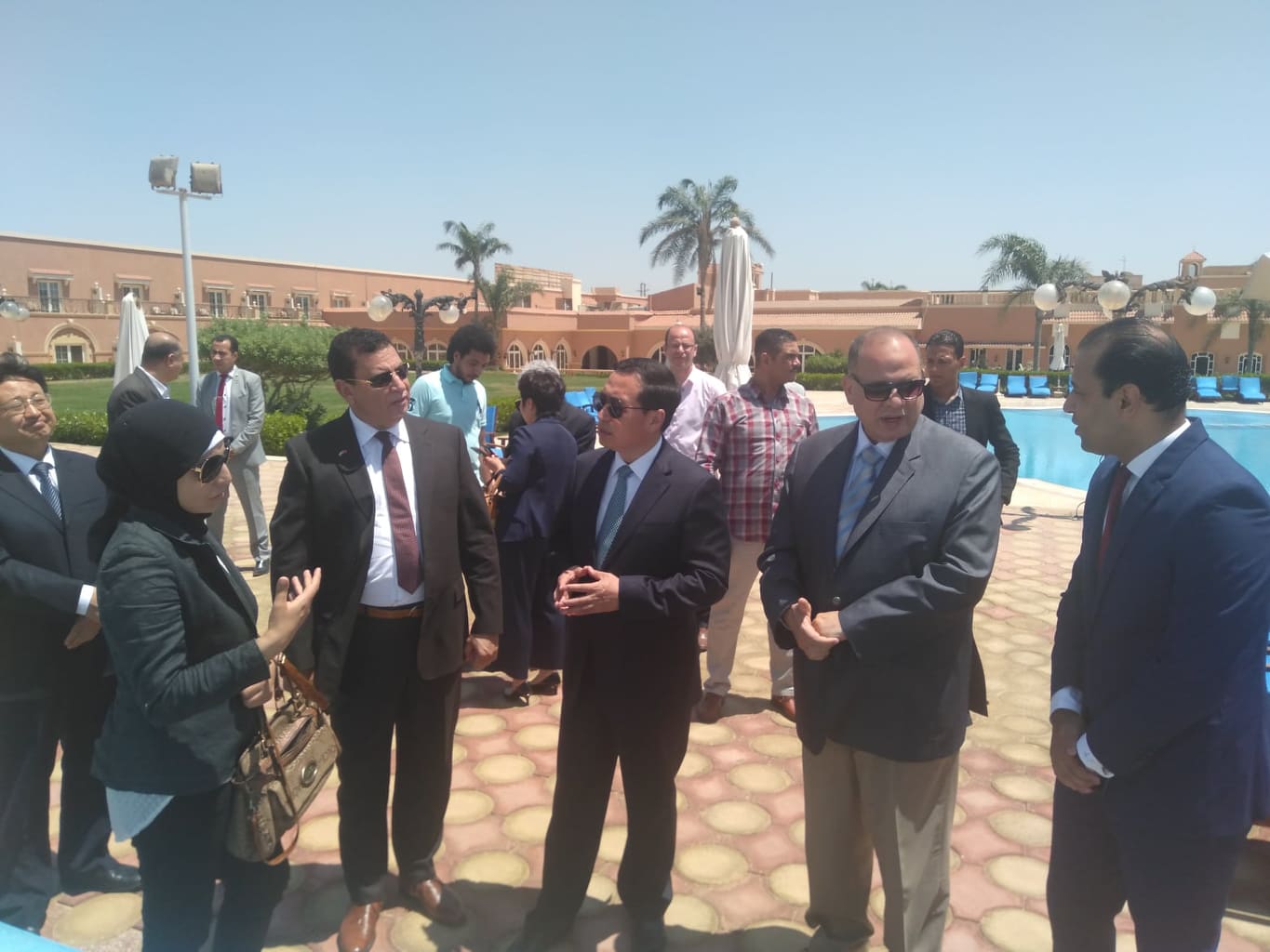 محافظ الفيوم يستقبل أحد الوفود الصينية لبحث سبل التعاون