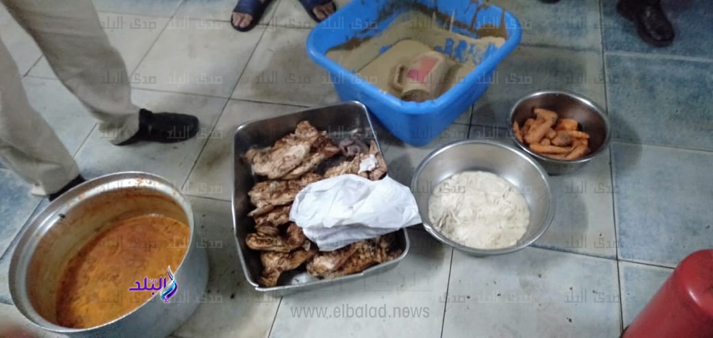 حملة مكبرة على المطاعم حملة مكبرة على المطاعم