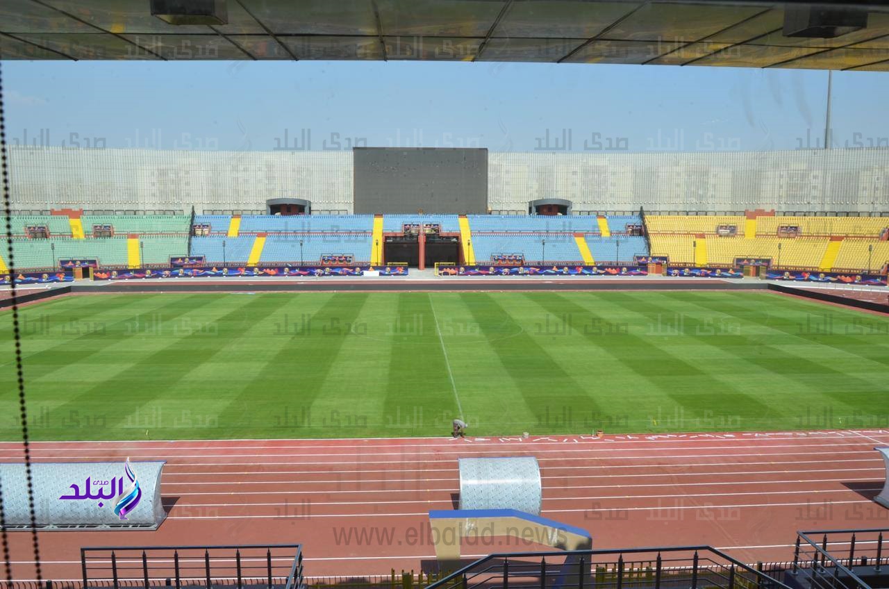 وفد برلماني يتفقد تطوير إستاد السلام إستعداد لأمم أفريقيا وفد برلماني يتفقد تطوير إستاد السلام إستعداد لأمم أفريقيا