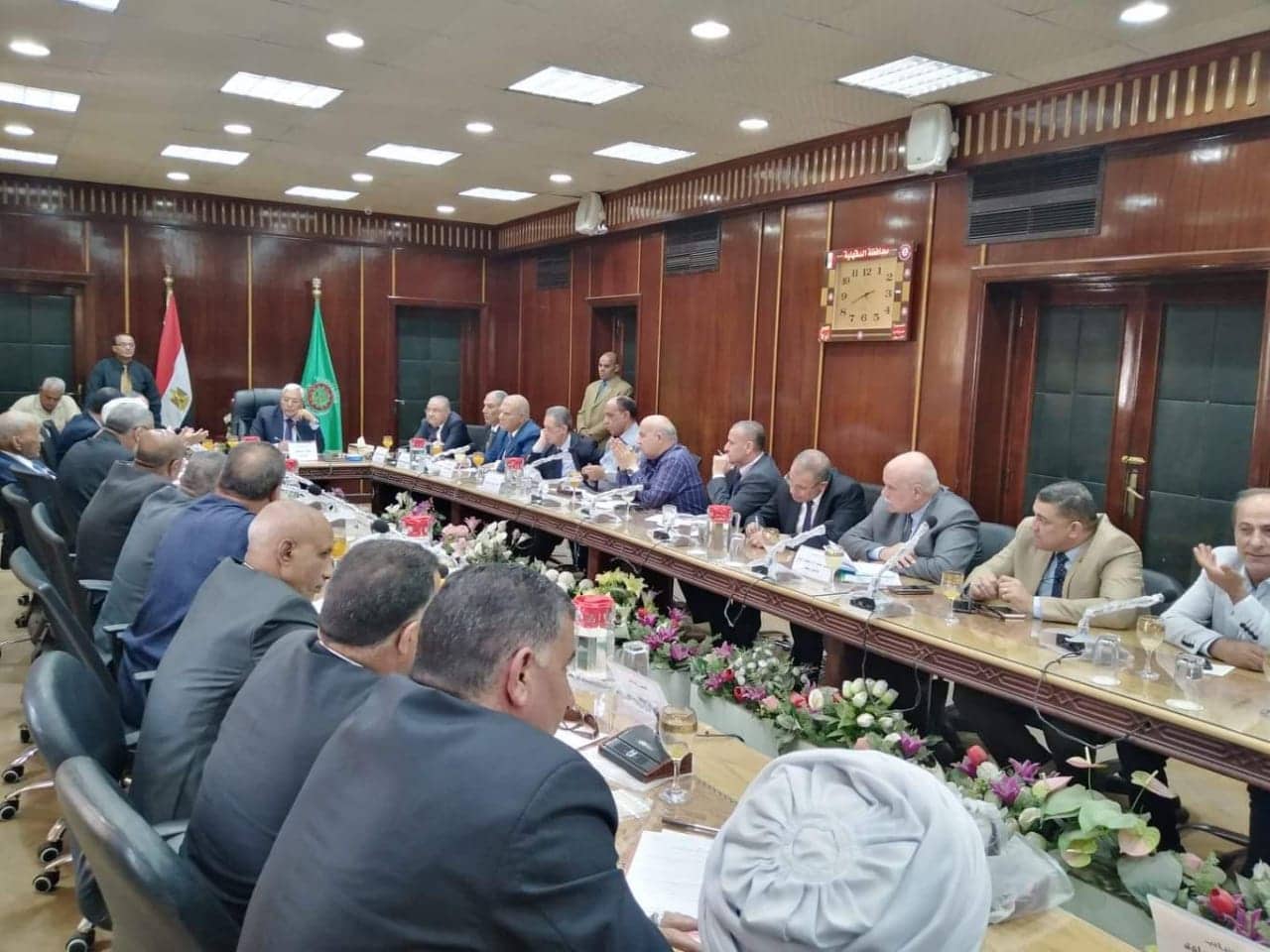 وفد برلماني من لجنة الزراعة بمجلس النواب مع محافظ الدقهلية