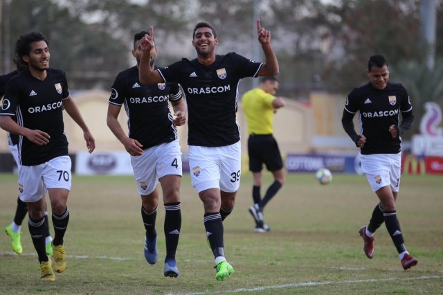 معاريين الاهلي فى فريق الجونة