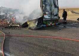 تفحم شاحنه محملة بالبطاطس