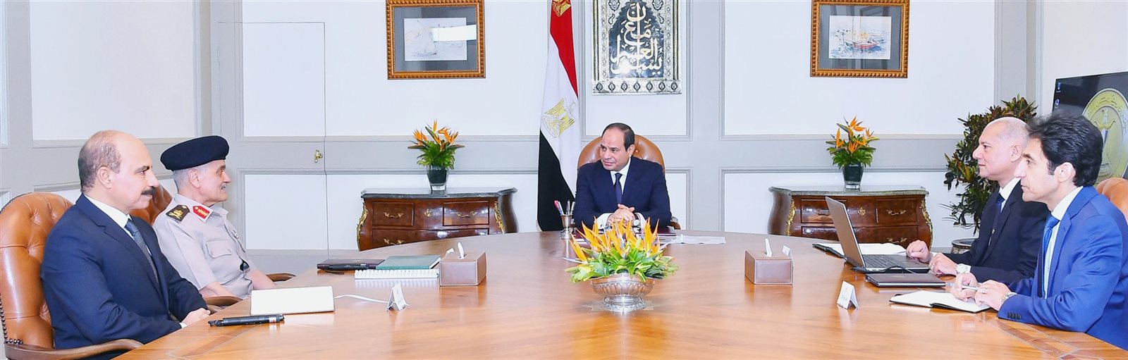 السيسى خلال اجتماعه برئيس مجلس إدارة صندوق تكريم الشهداء