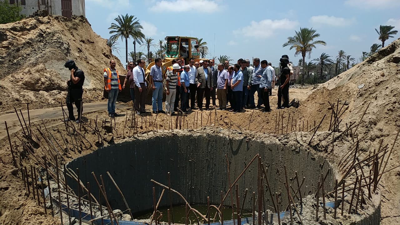 بعد توقف 4 سنوات.. استئناف العمل بمشروع الصرف الصحي في رشيد بعد توقف 4 سنوات.. استئناف العمل بمشروع الصرف الصحي في رشيد