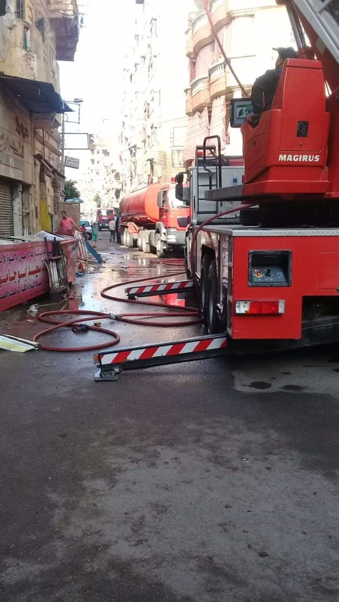 صرف إعانات عاجلة للمتضررين من حريق أبو عبدالله بدمنهور صرف إعانات عاجلة للمتضررين من حريق أبو عبدالله بدمنهور