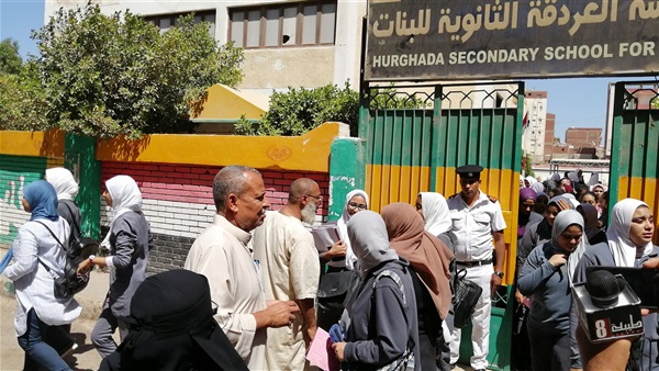 محافظ البحر الأحمر يصدق على قبول دفعه جديده بمدارس التمريض محافظ البحر الأحمر يصدق على قبول دفعه جديده بمدارس التمريض