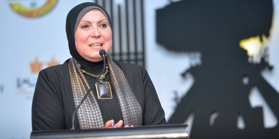 الدكتورة نيفين جامع