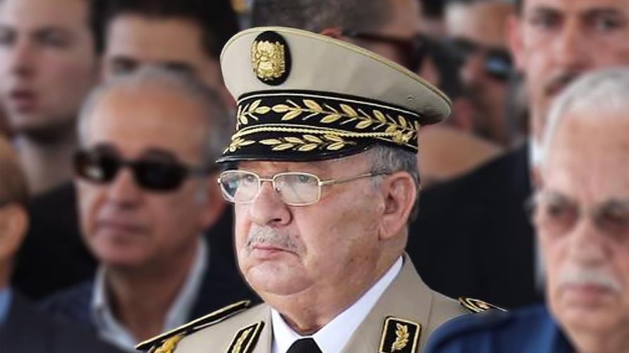 قائد الجيش الجزائري قائد الجيش الجزائري