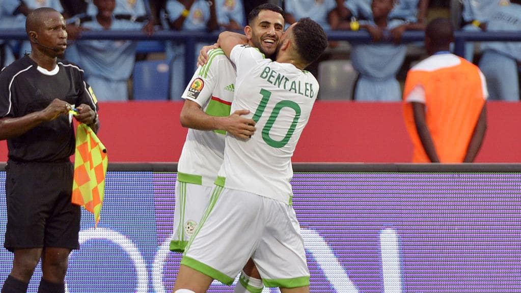 منتخب الجزائر أرشيفية منتخب الجزائر أرشيفية