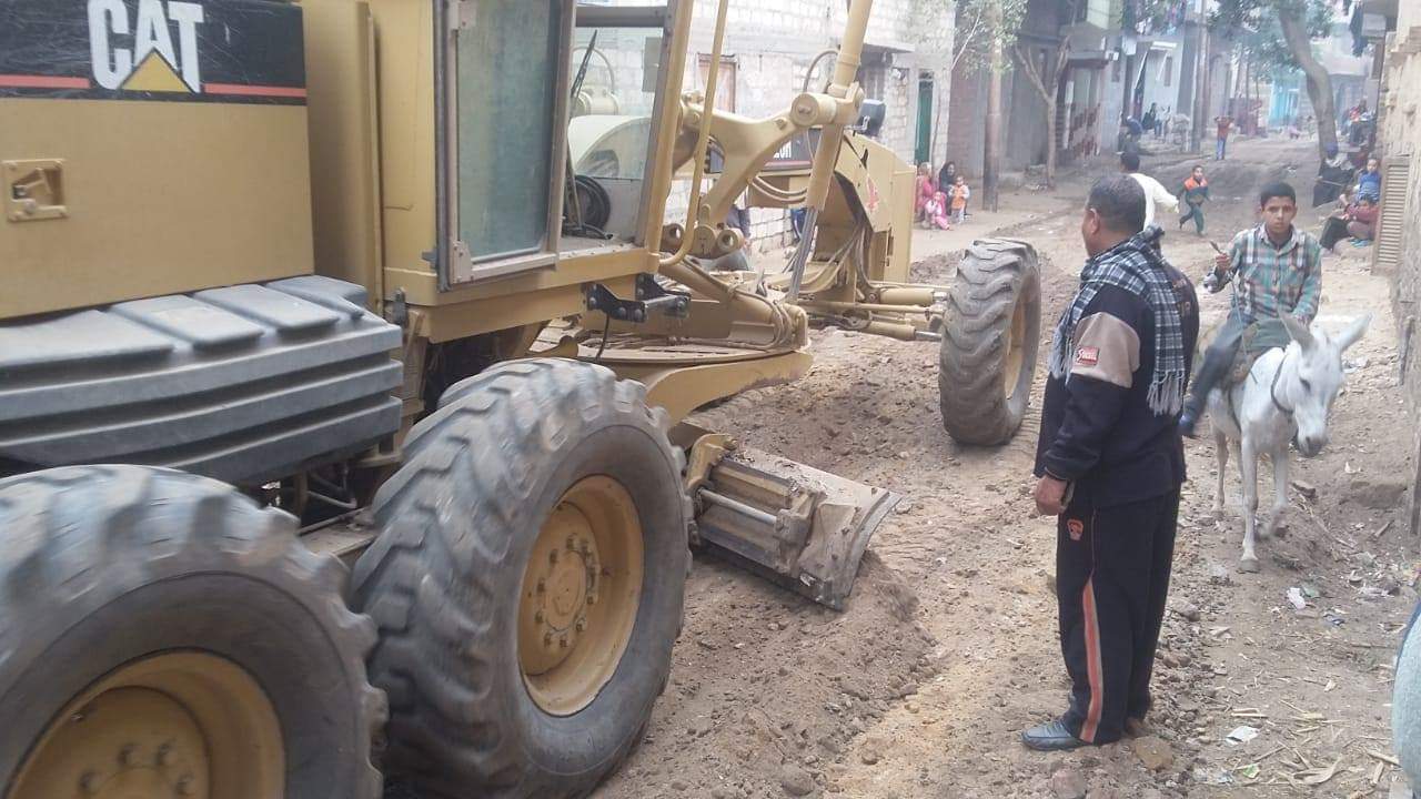 76 حالة تعد ومطبات عشوائية بقرية صفط الخمار بالمنيا 76 حالة تعد ومطبات عشوائية بقرية صفط الخمار بالمنيا