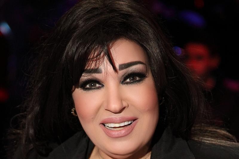 الفنانة فيفي عبده الفنانة فيفي عبده