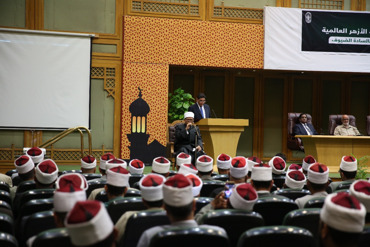 احد مؤتمرات الأزهر  احد مؤتمرات الأزهر