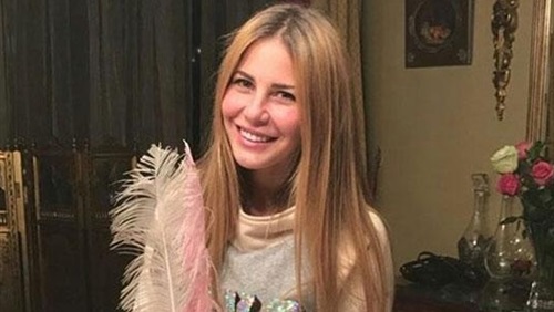 منة حسين فهمى 
