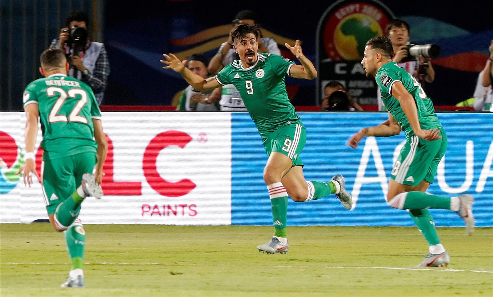 منتخب الجزائر منتخب الجزائر
