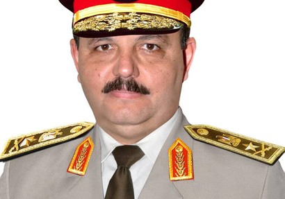 الفريق علي فهمى قائد قوات الدفاع الجوى