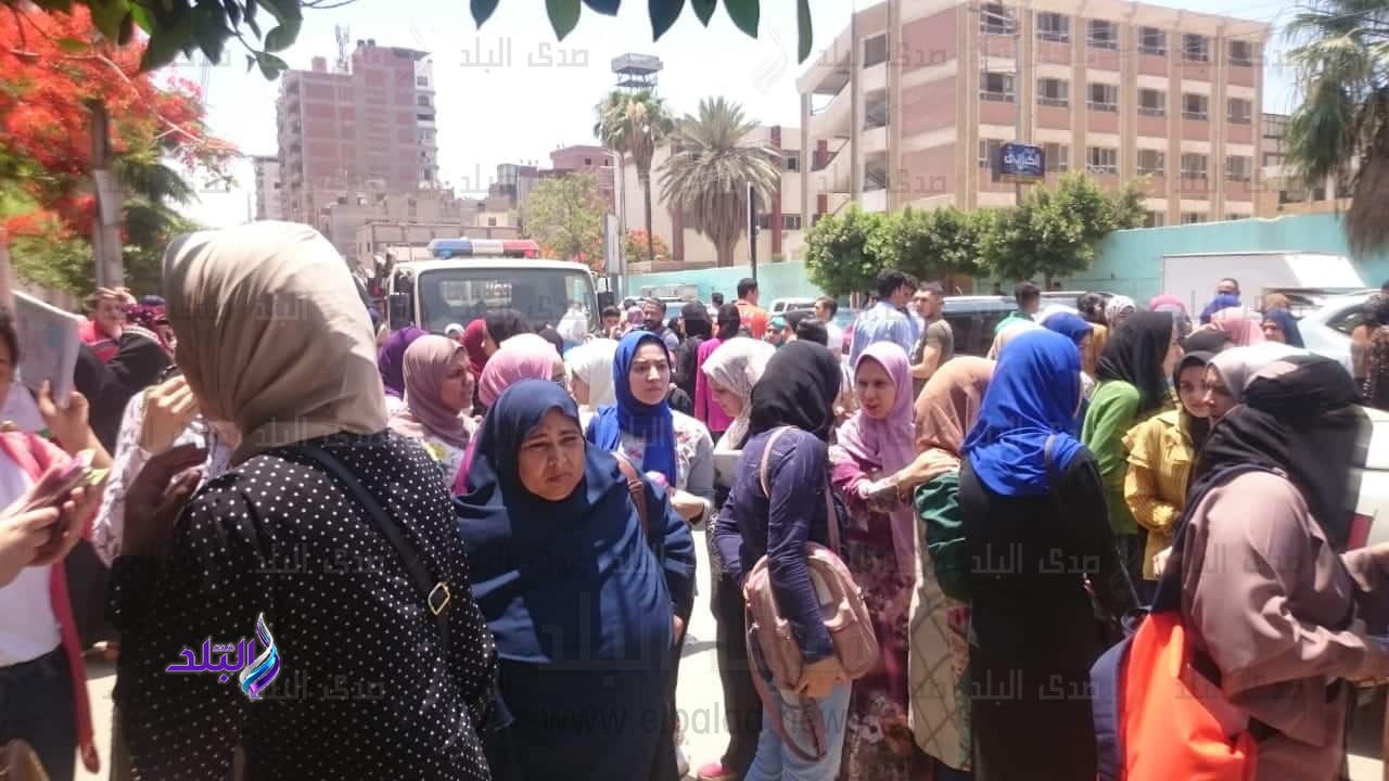 هدوء فى محيط لجان امتحانات الثانوية بالدقهلية هدوء فى محيط لجان امتحانات الثانوية بالدقهلية
